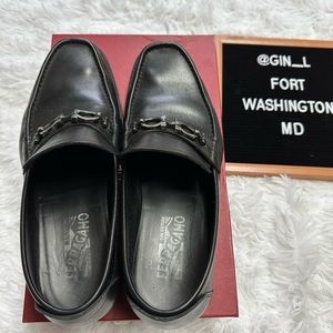 100% Authentic SALVATORE FERRAGAMO Black Leather Horsebit Loafers Size 10 EE